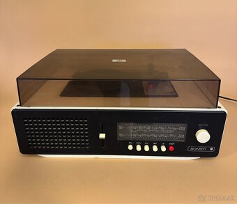 Gramorádio Tesla Romeo 1029A - 2