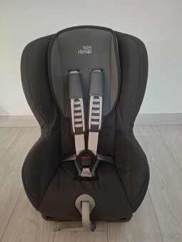 Britax romer duo plus - 2