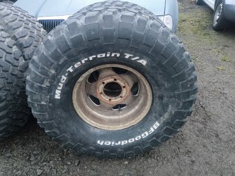 35x12.5 R15 6x139,7 BF goodrich - 2