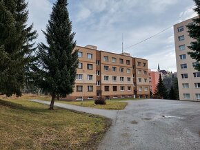 Na predaj 3-izbový byt s lodžiou Levoča, sídlisko Západ, v t - 2