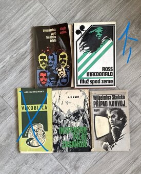 Staršie knihy v dobrom stave - 2