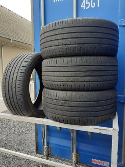 Letné pneu Hankook 235/45R18 - 2
