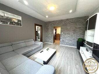 Štýlový komplet prerobený 3iz.byt za 1iz.byt sídl.Dubnička B - 2