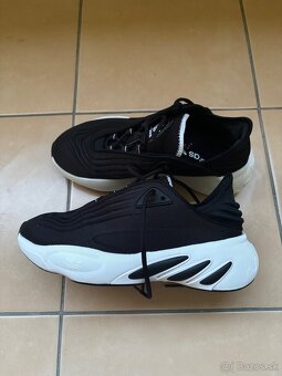 Predám adidas botasky veľkosť 41,5 - 2
