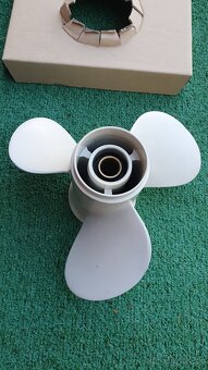 Vrtula na zavesny motor honda BF 25 - BF 30  9-7/8 x 13 - 2