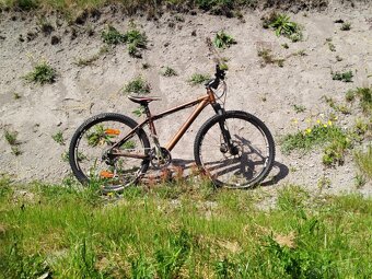 Bicykel CUBE - 2
