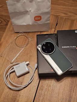 Xiaomi 15 Ultra 16/512gb zelený - 2