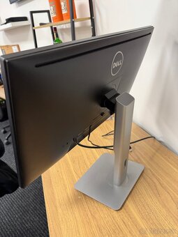 Monitor DELL 27 QHD - 2