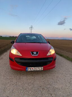 Predám alebo rozpredám v celku Peugeot 207 - 2