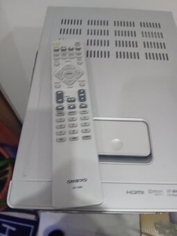 Onkyo - 2