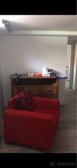 Rozkladací gauč+kreslo s taburetkou - 2