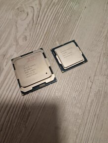 Xeon E5 2680 V4 14C/28T X99 2011-3 výkonovo ryzen 7 3700x - 2
