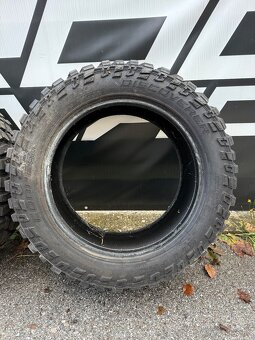 COOPER DISCOVERER STT PRO 35x12,50 r22 LT - 2