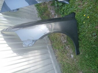 PREDAM PREDNE Blatníky Škoda Octavia 2 FARBA:9901 - 2