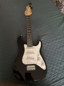 Elektricka gitara - 2