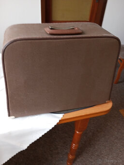 Šijací stroj Veritas - 2