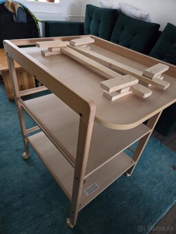 Prebaľovaci pult Geuther - 2