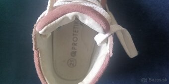 Topánky detské a detské sandálky - 2