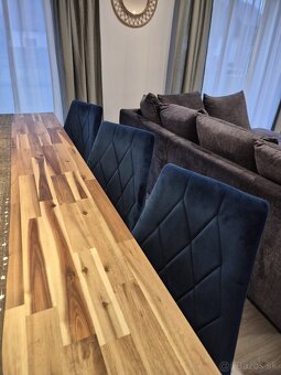 Predám jedálenské stoličky 6ks - 2