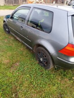 Volkswagen Golf 1.6 77kw - 2