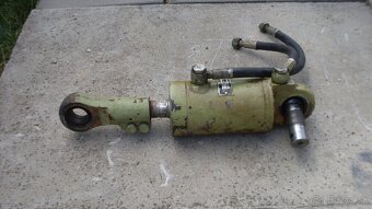 Hydraulický piest - 2