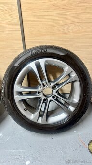 Mercedes-Benz R17 - 2