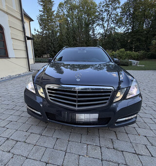 Mercedes E 350 CDI 4MATIC - 2