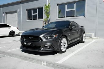 Ford Mustang 5.0 V8 GT 421 PS - 2