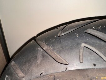 Predám pneu Continental 110/90 r13 - 2