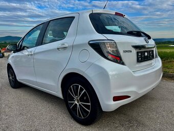 Toyota Yaris 1.5 Hybrid , benz.,automat. - 2