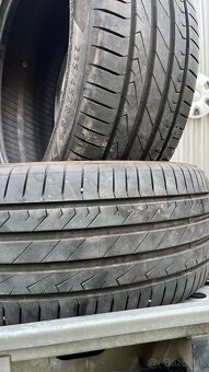 ☀️2ks letné pneu 235/45 r18 - 2