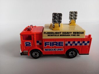 MATCHBOX - MACK AUXILIARI POWER TRUCK - POZRI DETAILNÉ FOTO - 2