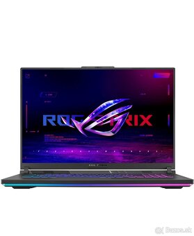 ASUS ROG Strix G18 - 2