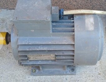 Kupim elektrotor 1.5 kw 1400ot - 2