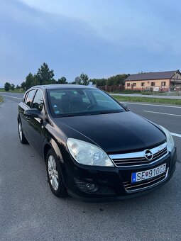 Opel Astra H 1.8 benzín 103Kw - 2