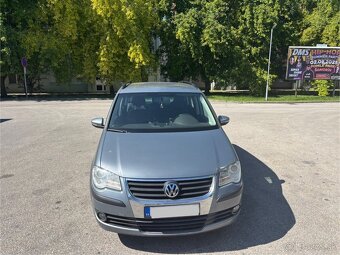 Volkswagen Touran facelift 1.9 TDI, 7 miestny - 2