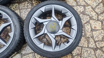 4x98 R17 --- FIAT 500e ABARTH - 2