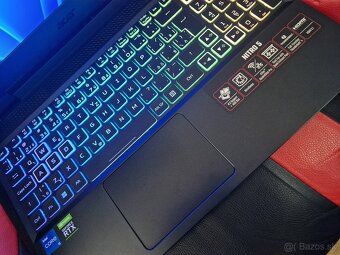 Predám Acer Nitro 5 Obsidian Black - 2