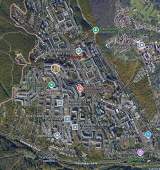 Odstúpenie zariadenej prevádzky - kaderníctvo, kozmetika ... - 2