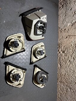 Zadne svetla vw jetta mk5 jetta V - 2