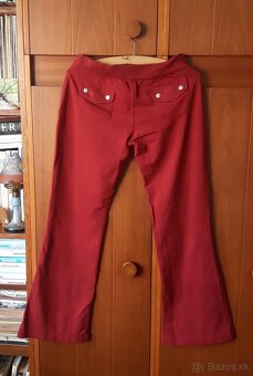Červené teplákové nohavice - 2