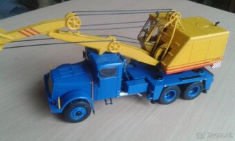 Tatra 111 D 030 1/43 - 2