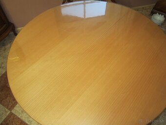 Jedálenský stôl  OKRÚHLY - 2