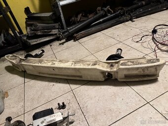 E46 Touring zadná vystuha - 2