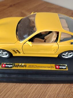 Bburago MODELY FERRARI 1996 - 2