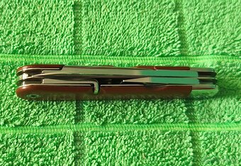 VICTORINOX SOLDIER - 2