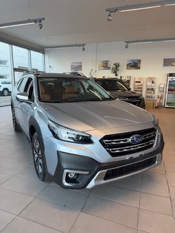 Subaru OUTBACK 2.5i CVT PREMIUM - 2