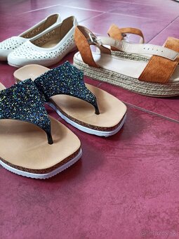 Sandále, žabky-predám - 2