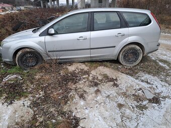 Rozpredám ford focus - 2