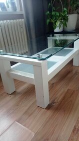 Predám sklenený stolík - 2